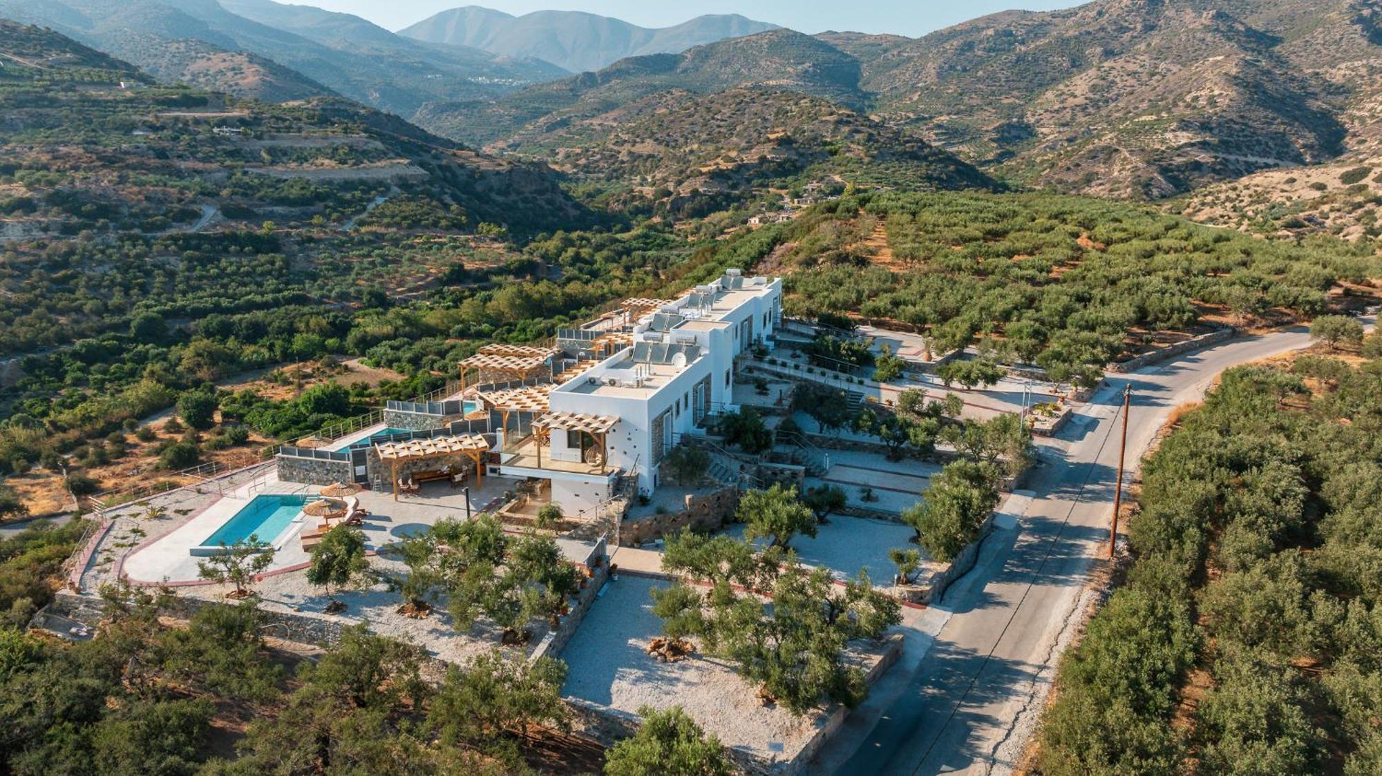 Mediterranean View Villa Makrýgialos Exteriör bild